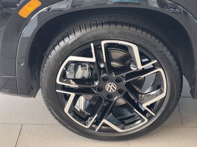 2026 Volkswagen Tiguan 2.0T SEL R-Line Turbo