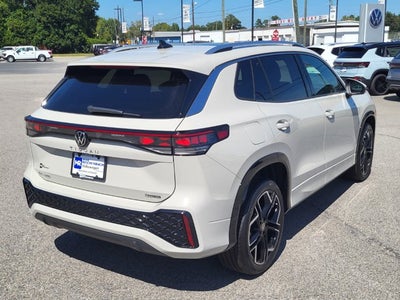 2026 Volkswagen Tiguan SEL R-Line Turbo