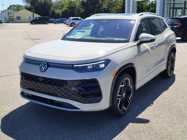 2026 Volkswagen Tiguan SEL R-Line Turbo