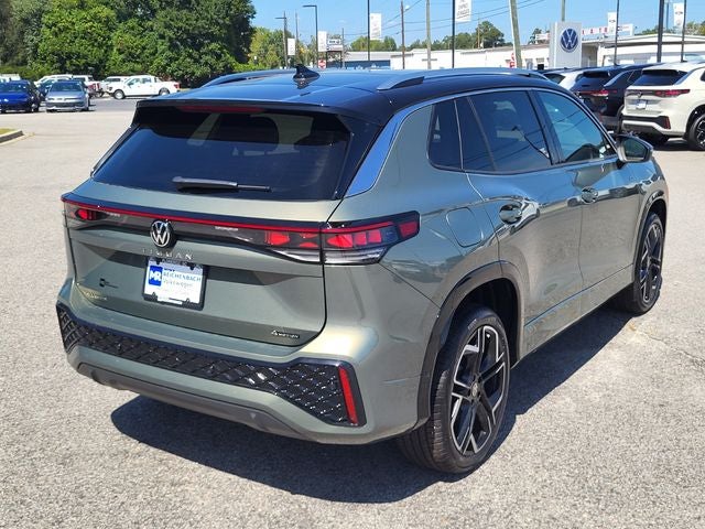 2026 Volkswagen Tiguan SEL R-Line Turbo