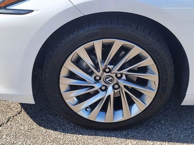 2019 Lexus ES 350 Luxury