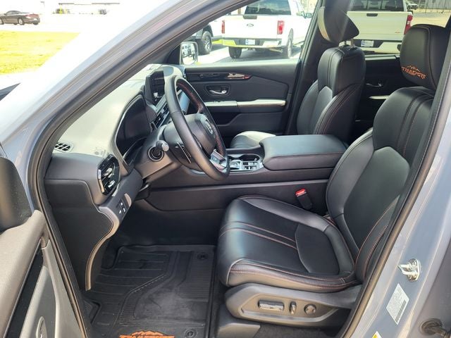 2023 Honda Pilot TrailSport