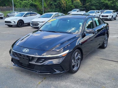 2025 Hyundai Elantra Limited
