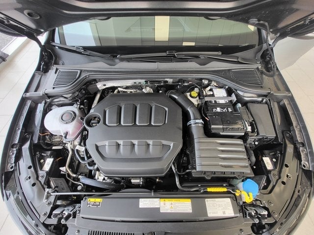 2025 Volkswagen Golf GTI 2.0T SE