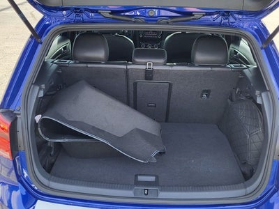 2017 Volkswagen Golf R DCC & Navigation 4Motion