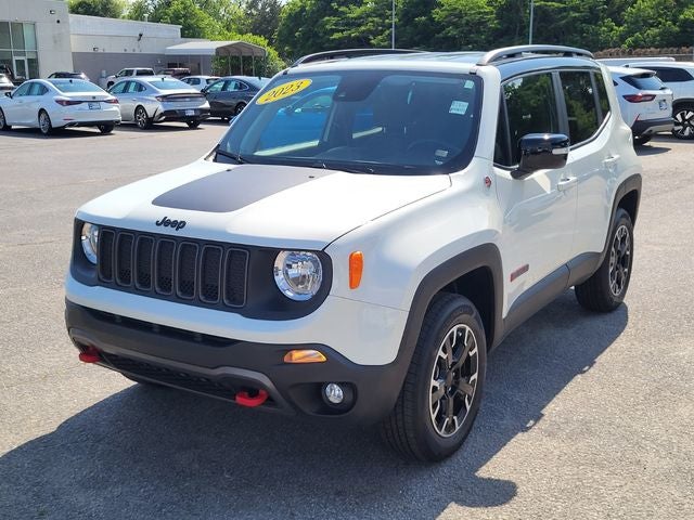 2023 Jeep Renegade Trailhawk