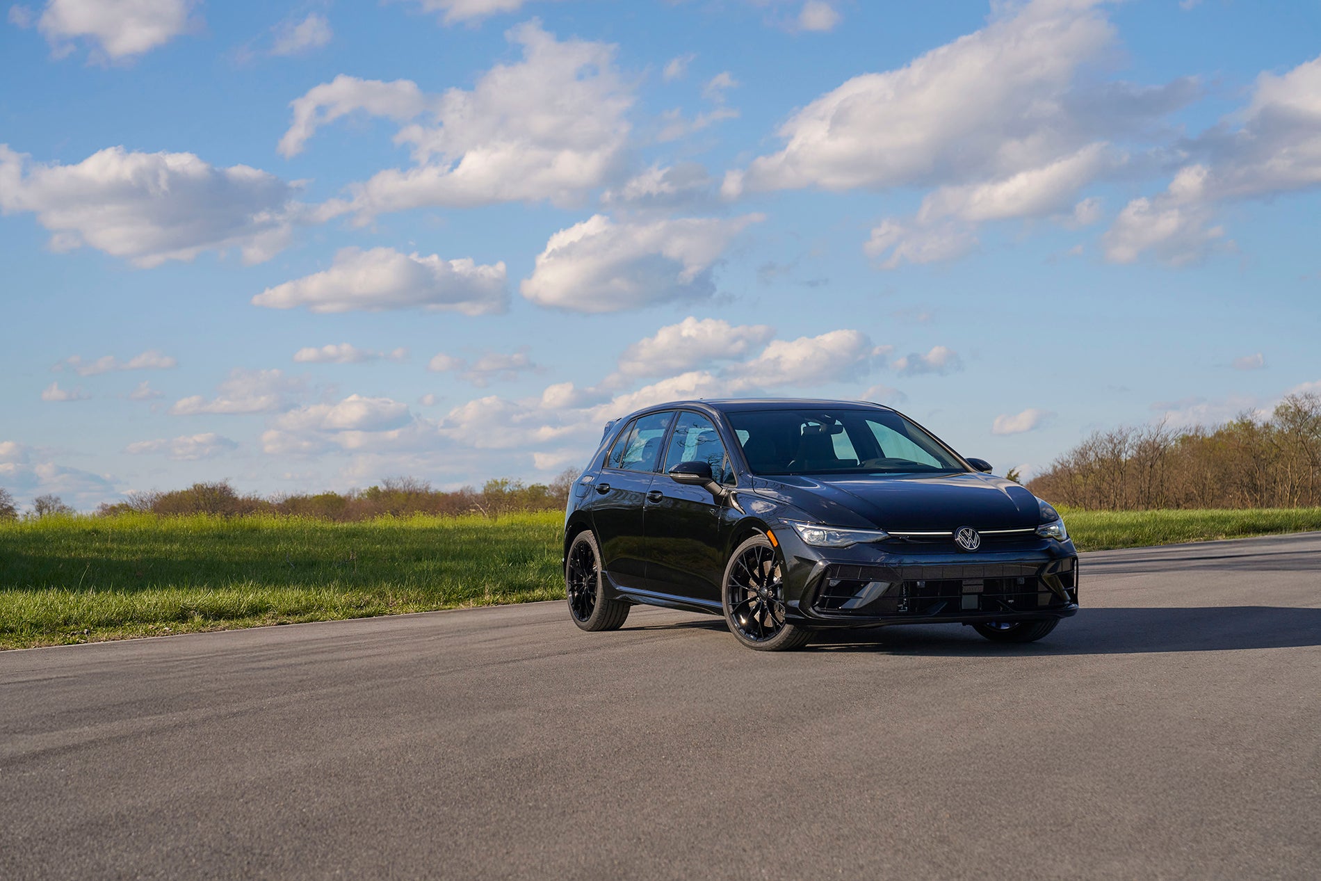 Volkswagen Golf oil change service at Mike Reichenbach Volkswagen in Florence, SC